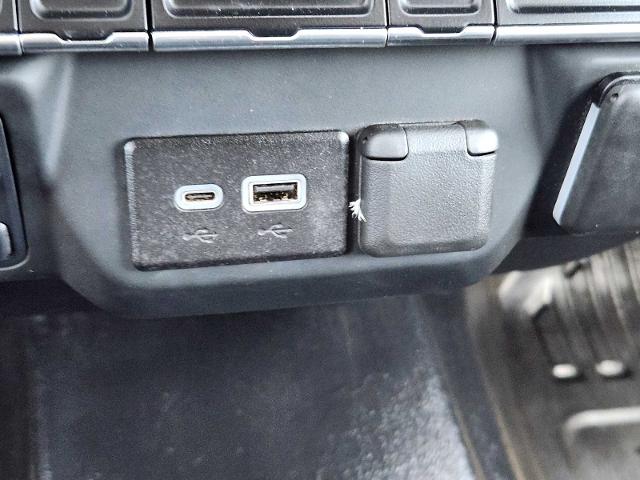 2024 GMC Sierra 3500 HD CC Vehicle Photo in DENTON, TX 76210-9321