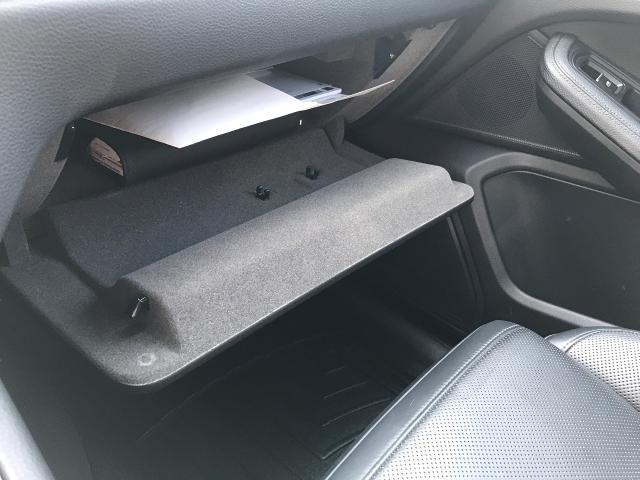 2019 Porsche Macan Vehicle Photo in GREEN BAY, WI 54303-3330