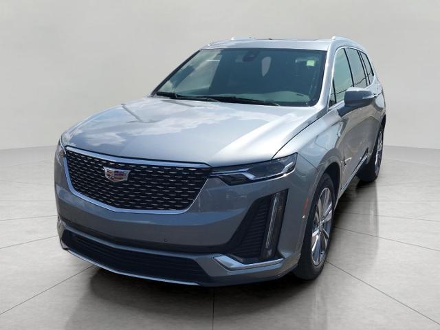 2025 Cadillac XT6 Vehicle Photo in GREEN BAY, WI 54303-3330