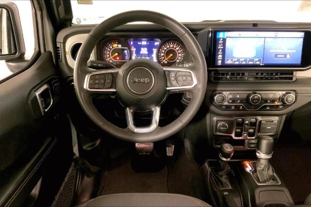 2024 Jeep Wrangler Vehicle Photo in Kansas City, MO 64114
