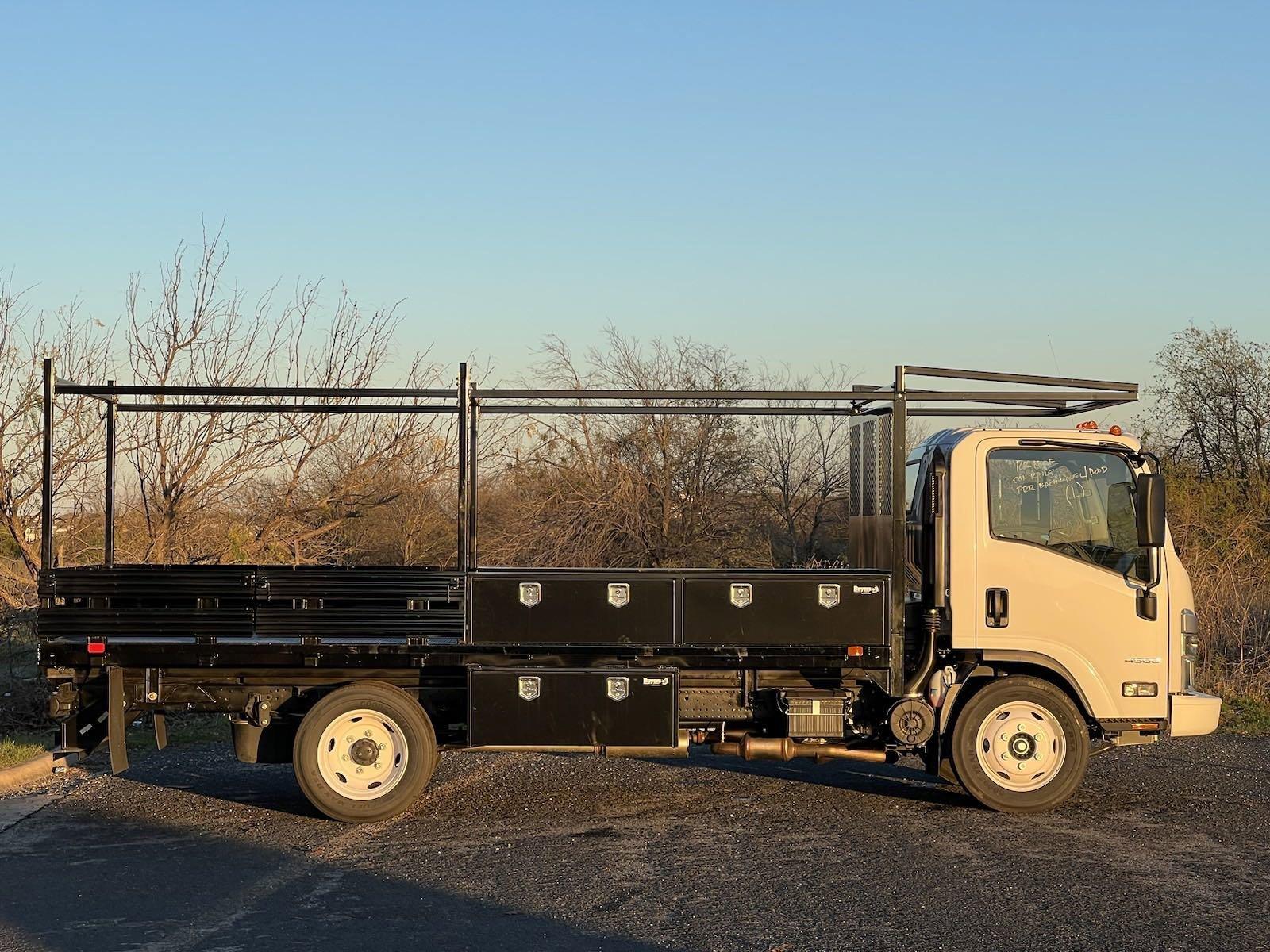 2024 Chevrolet Low Cab Forward 4500 Vehicle Photo in GEORGETOWN, TX 78626-7508