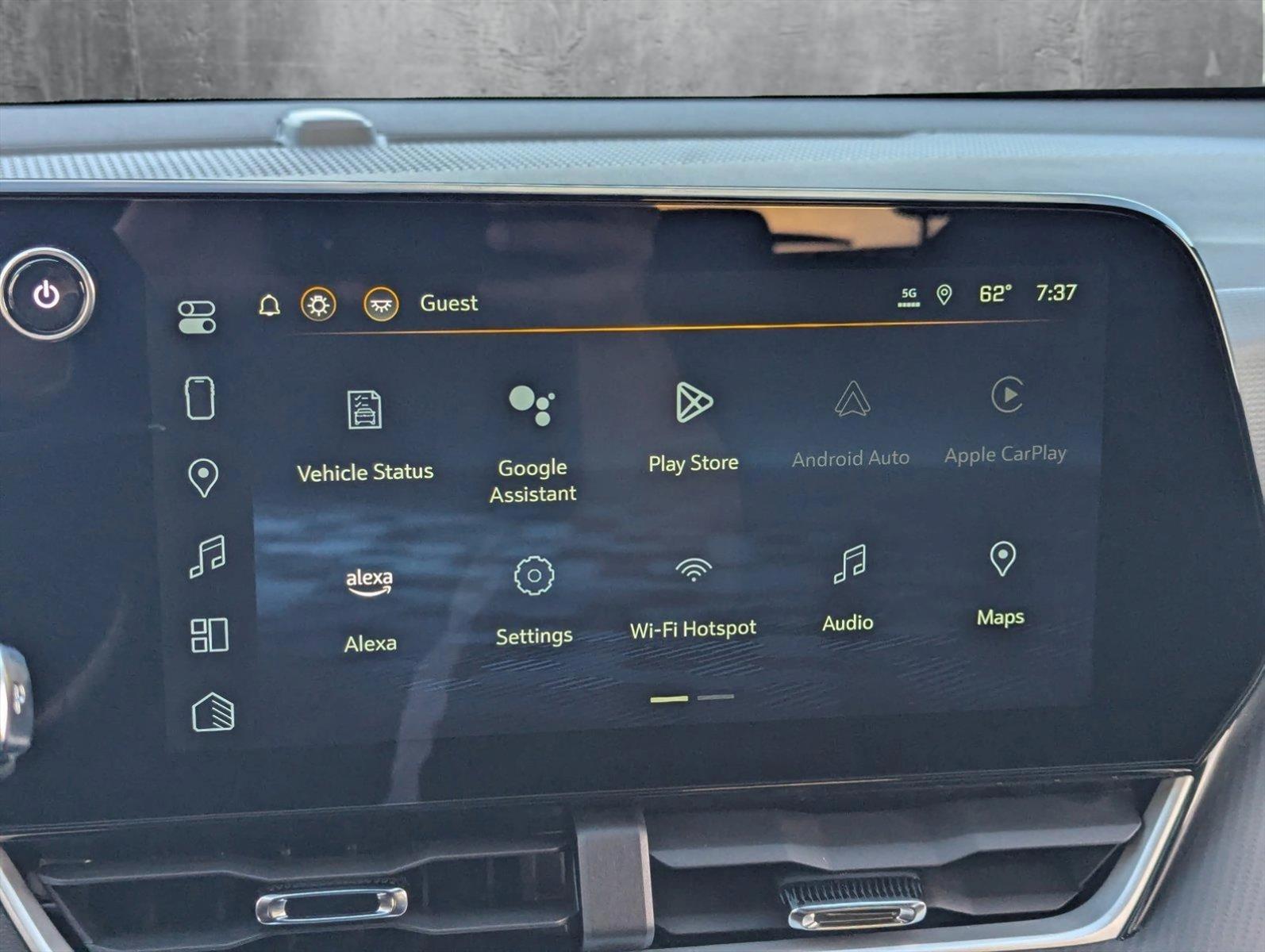 2025 Chevrolet Equinox Vehicle Photo in PEMBROKE PINES, FL 33024-6534