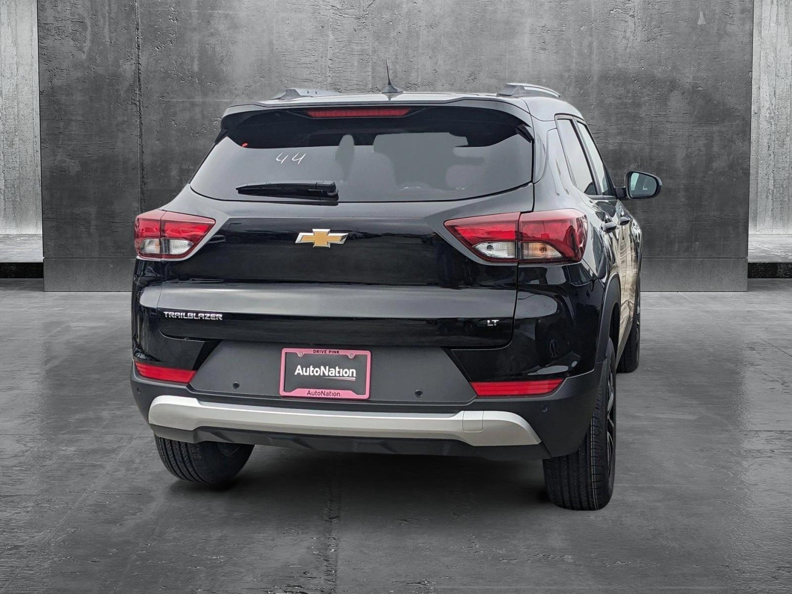 2025 Chevrolet Trailblazer Vehicle Photo in MIAMI, FL 33172-3015