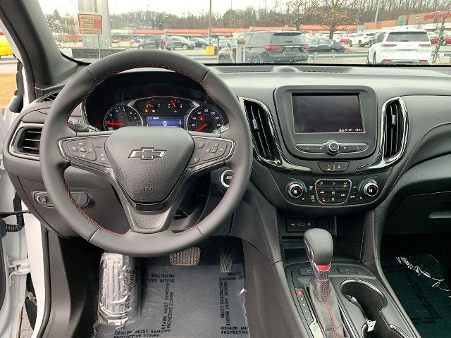 2023 Chevrolet Equinox Vehicle Photo in MOON TOWNSHIP, PA 15108-2571