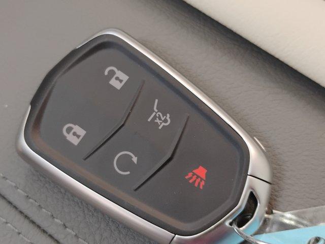 2025 Cadillac XT6 Vehicle Photo in PINEVILLE, NC 28134-8495