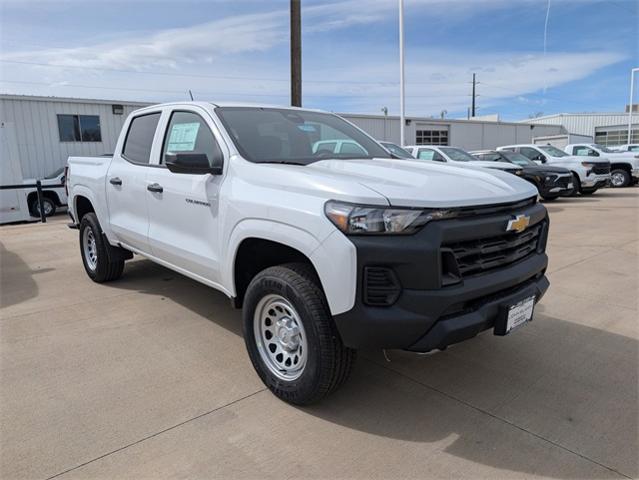 2025 Chevrolet Colorado Vehicle Photo in ENGLEWOOD, CO 80113-6708