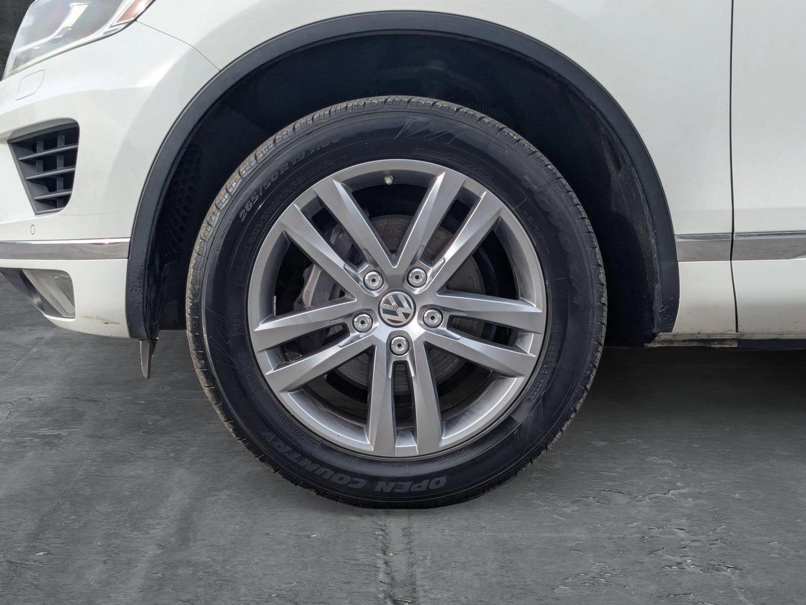 2016 Volkswagen Touareg Vehicle Photo in Spokane, WA 99201