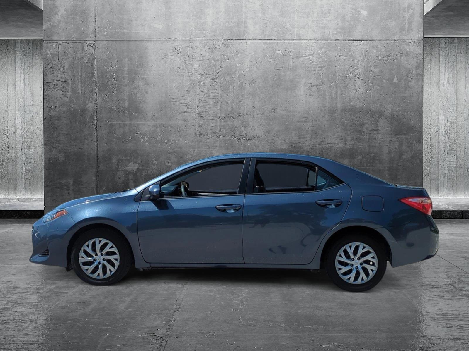 2019 Toyota Corolla Vehicle Photo in Ft. Myers, FL 33907