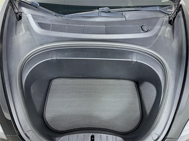 2018 Tesla Model 3 Vehicle Photo in Everett, WA 98204