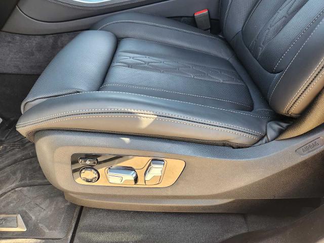 2025 BMW X5 M60i Vehicle Photo in PLANO, TX 75024