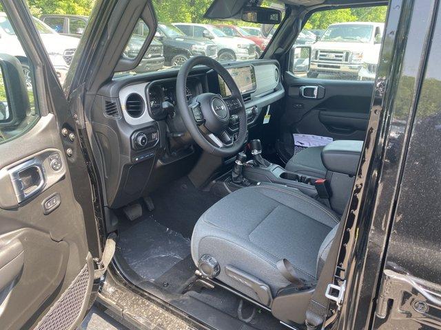 2025 Jeep Wrangler 4xe Vehicle Photo in Doylsetown, PA 18901
