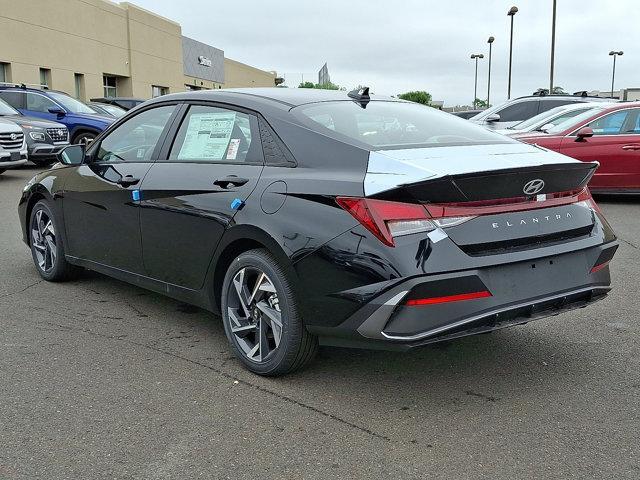 2025 Hyundai ELANTRA Vehicle Photo in Philadelphia, PA 19116