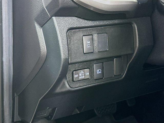 2022 Toyota Tacoma 4WD Vehicle Photo in Flemington, NJ 08822