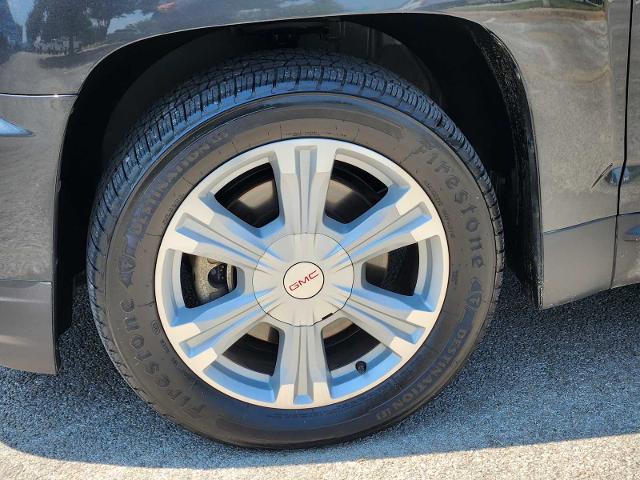 2017 GMC Terrain Vehicle Photo in DENTON, TX 76210-9321