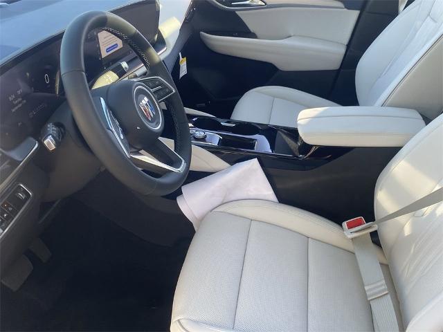 2024 Buick Envision Vehicle Photo in GOODYEAR, AZ 85338-1310