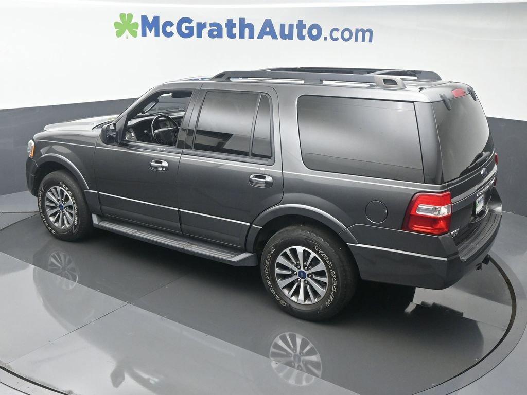 2017 Ford Expedition Vehicle Photo in Cedar Rapids, IA 52402
