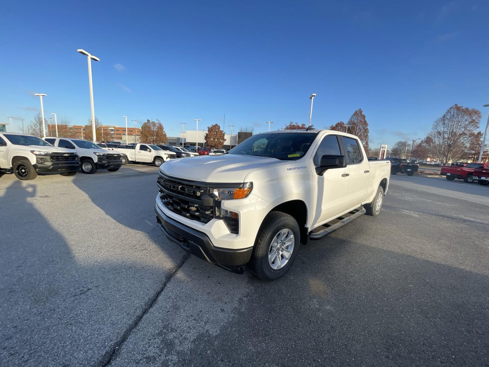 2025 Chevrolet Silverado 1500 Vehicle Photo in BENTONVILLE, AR 72712-4322