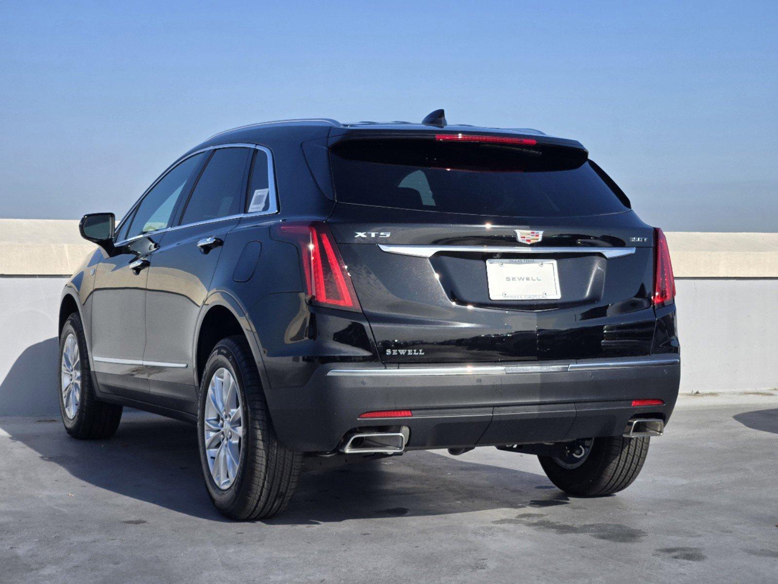 2025 Cadillac XT5 Vehicle Photo in DALLAS, TX 75209-3095