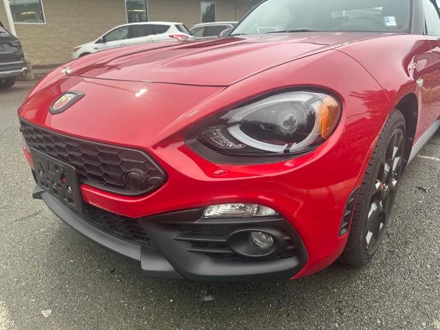 2019 FIAT 124 Spider Abarth photo 4