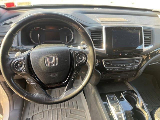 2017 Honda PILOT Vehicle Photo in MILFORD, OH 45150-1684