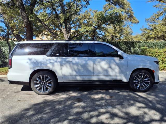 2024 Cadillac Escalade ESV Vehicle Photo in SAN ANTONIO, TX 78230-1001