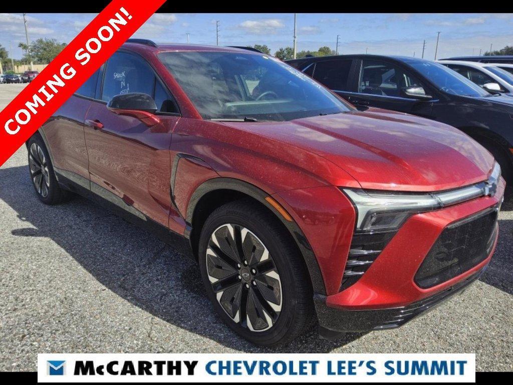 Used 2024 Chevrolet Blazer EV RS with VIN 3GNKDCRJ3RS134959 for sale in Lee's Summit, MO