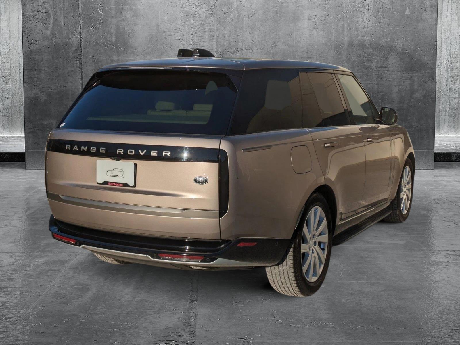 2023 Land Rover Range Rover Vehicle Photo in Bethesda, MD 20852