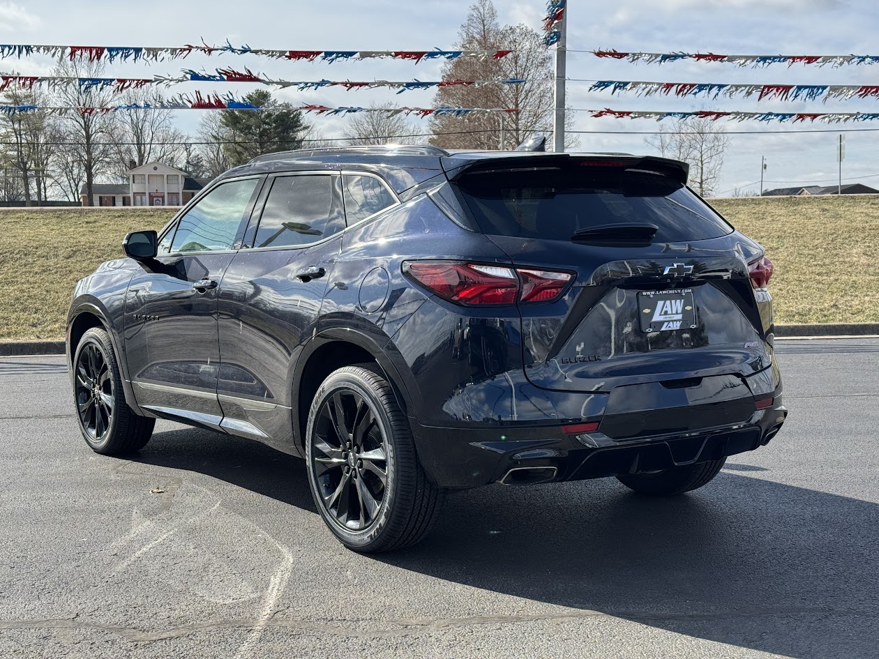 2021 Chevrolet Blazer Vehicle Photo in BOONVILLE, IN 47601-9633