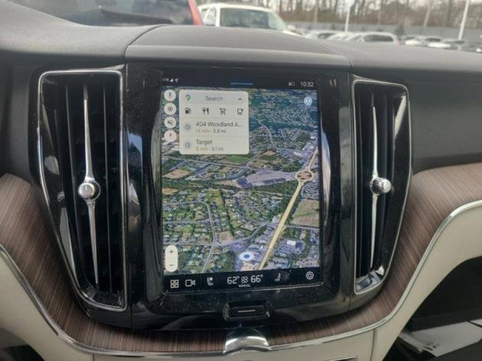 2022 Volvo XC60 Vehicle Photo in Trevose, PA 19053