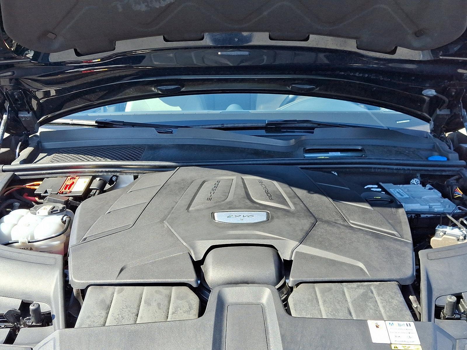 2022 Porsche Cayenne Vehicle Photo in Lancaster, PA 17601