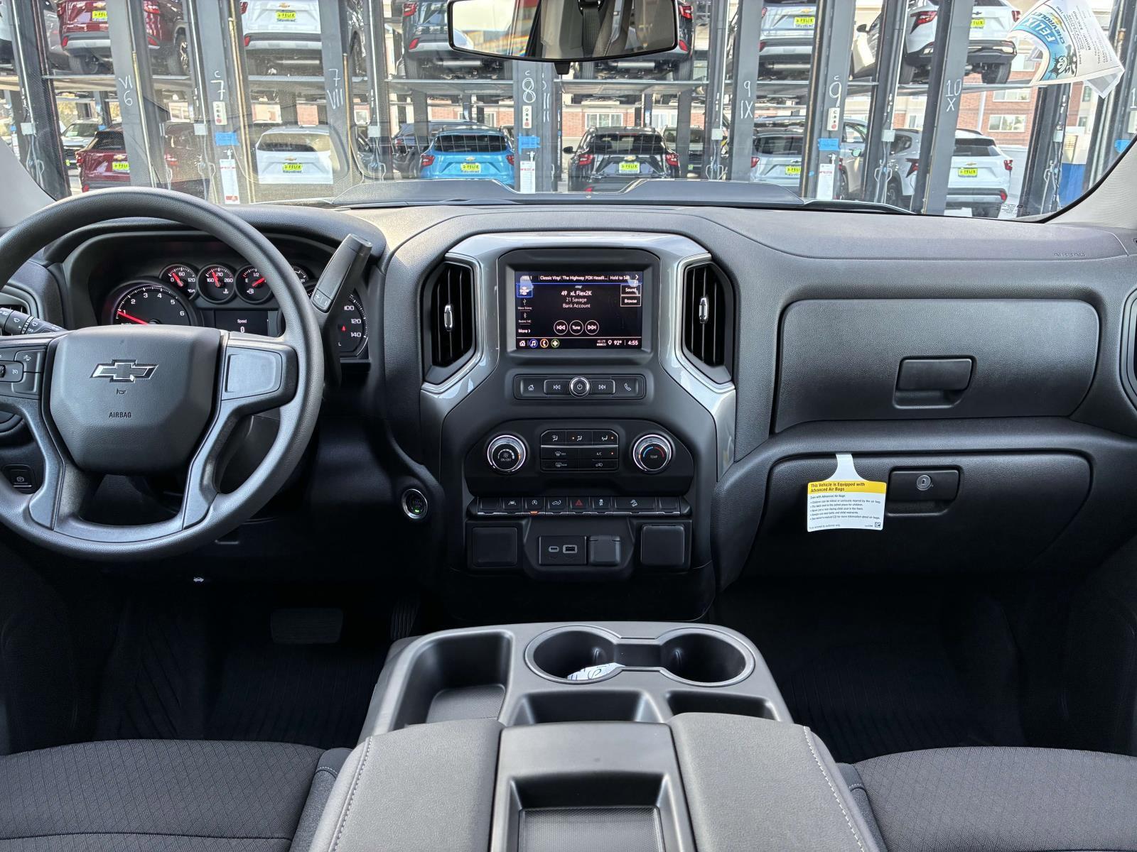 2025 Chevrolet Silverado 1500 Vehicle Photo in LOS ANGELES, CA 90007-3794