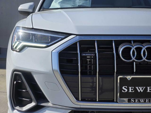 2025 Audi Q3 Vehicle Photo in SUGAR LAND, TX 77478