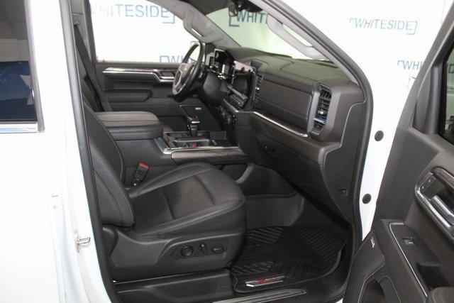 2023 Chevrolet Silverado 1500 Vehicle Photo in SAINT CLAIRSVILLE, OH 43950-8512