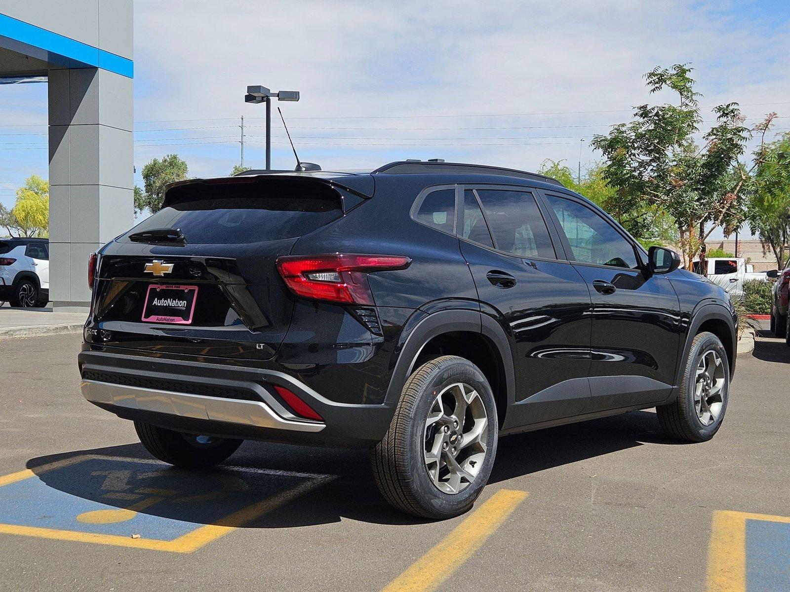 2025 Chevrolet Trax Vehicle Photo in PEORIA, AZ 85382-3715