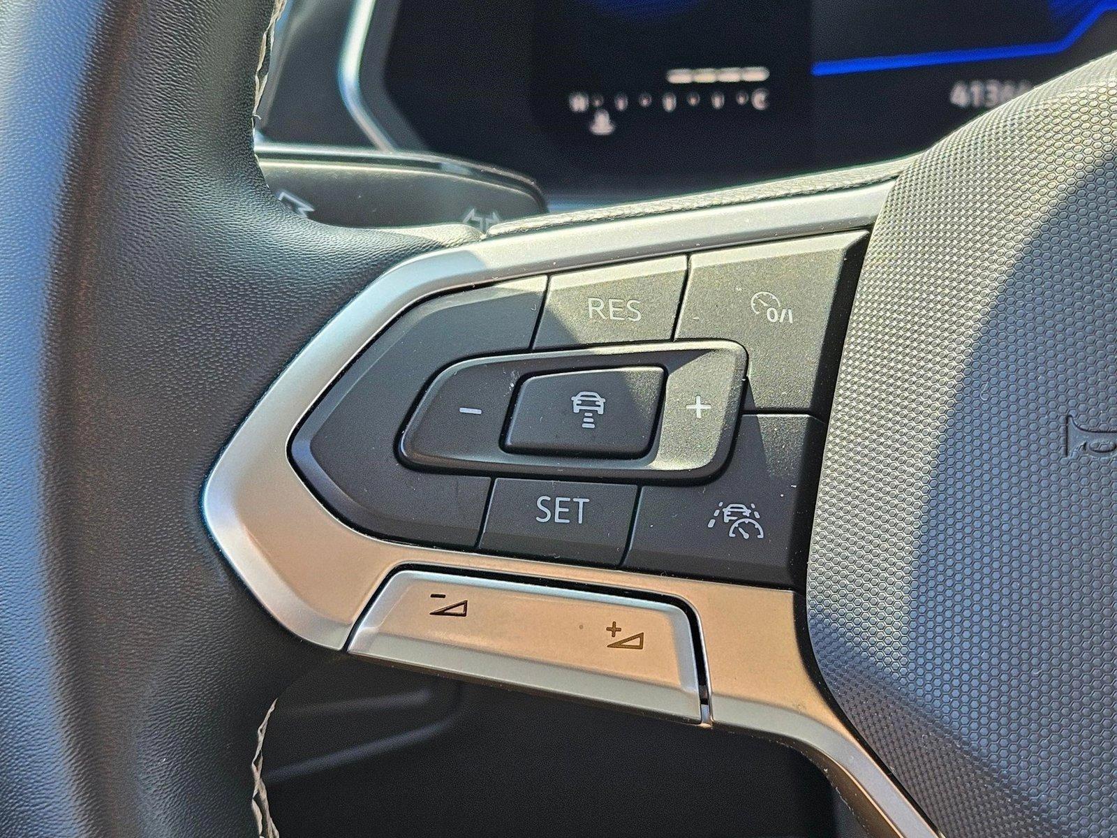 2022 Volkswagen Tiguan Vehicle Photo in Fort Lauderdale, FL 33316