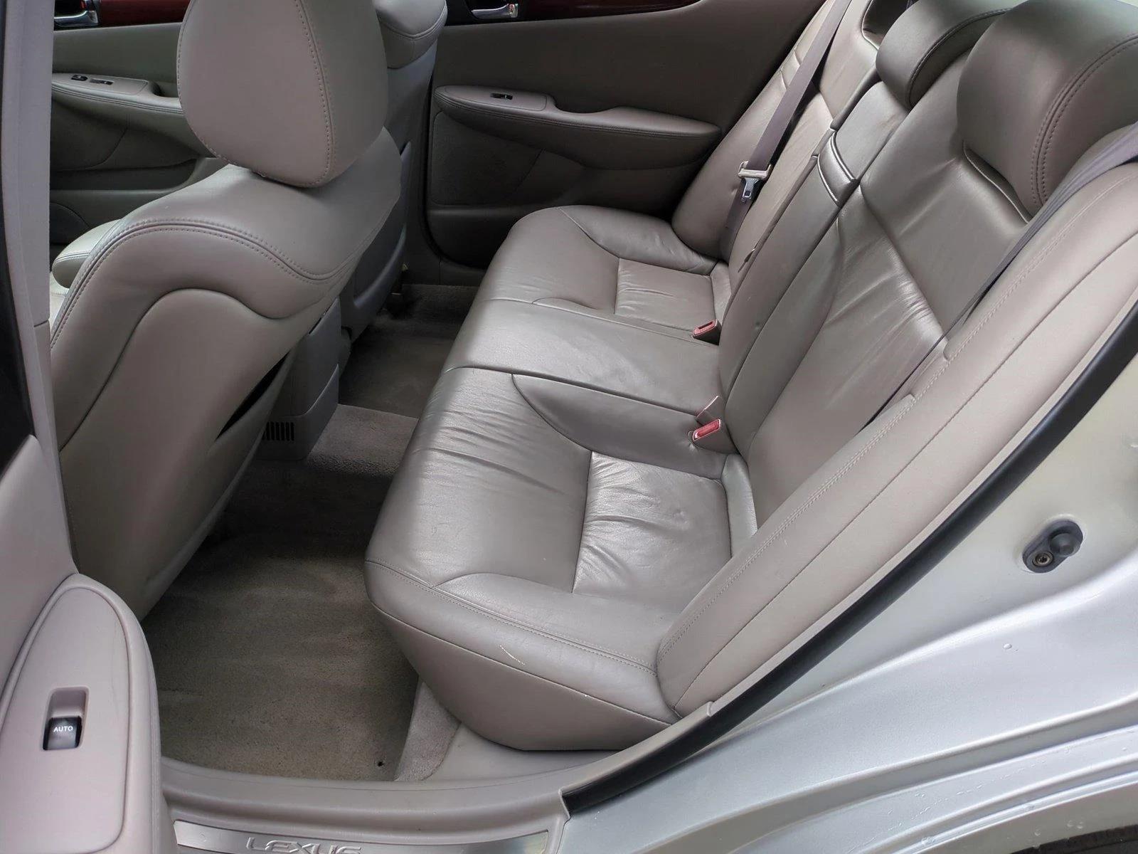 2002 Lexus ES 300 Vehicle Photo in West Palm Beach, FL 33417