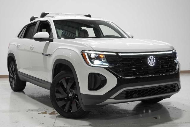 2024 Volkswagen Atlas Cross Sport Vehicle Photo in GRAPEVINE, TX 76051
