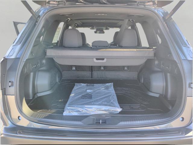 2025 Subaru Forester Vehicle Photo in Green Bay, WI 54304