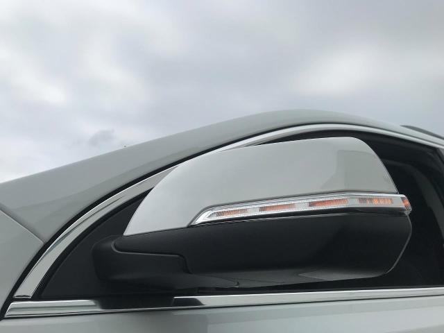 2022 GMC Acadia Vehicle Photo in GREEN BAY, WI 54303-3330