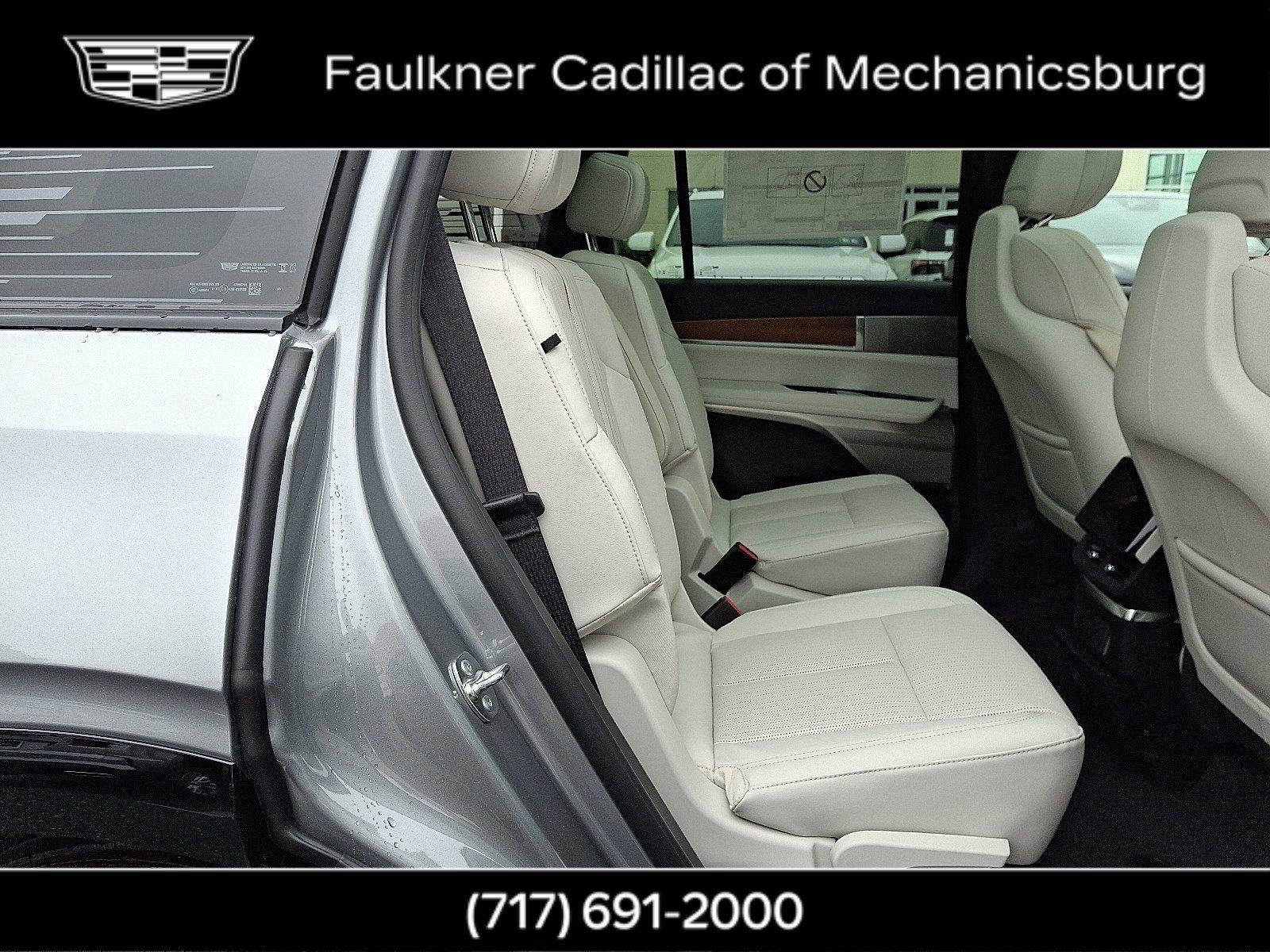 2026 Cadillac VISTIQ Vehicle Photo in MECHANICSBURG, PA 17050-1707