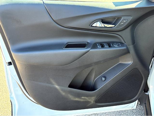 2024 Chevrolet Equinox Vehicle Photo in BEAUFORT, SC 29906-4218