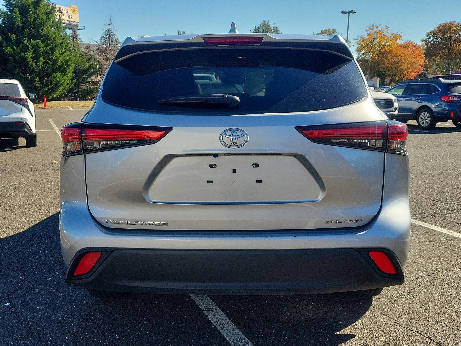 2022 Toyota Highlander Vehicle Photo in Trevose, PA 19053