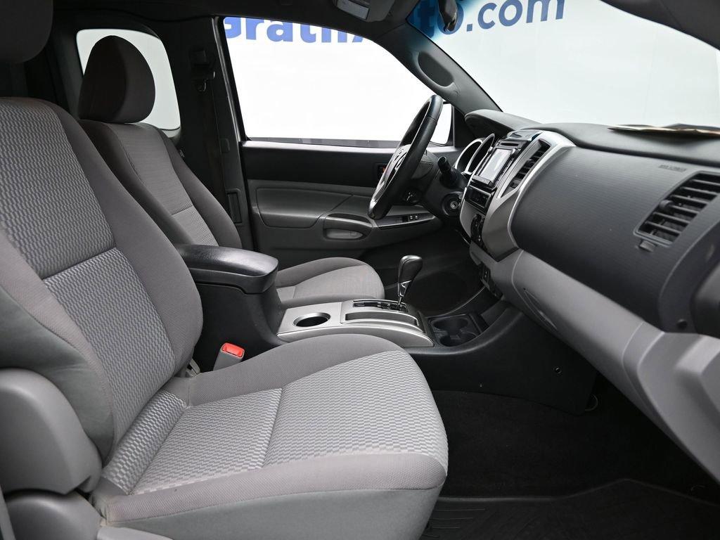 2014 Toyota Tacoma Vehicle Photo in Cedar Rapids, IA 52402