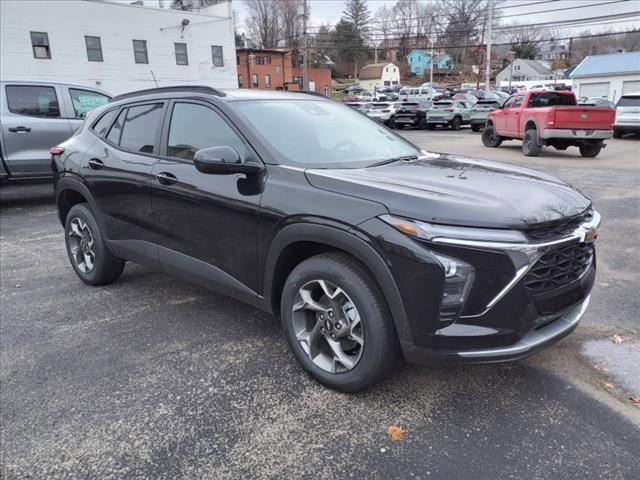 2025 Chevrolet Trax Vehicle Photo in INDIANA, PA 15701-1897