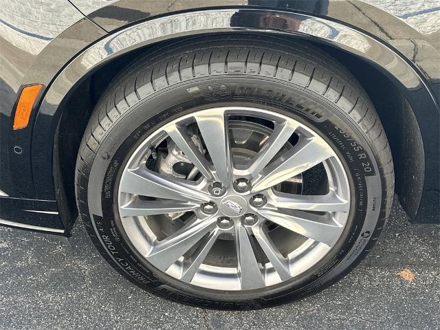 2024 Cadillac XT6 Vehicle Photo in SMYRNA, GA 30080-7631