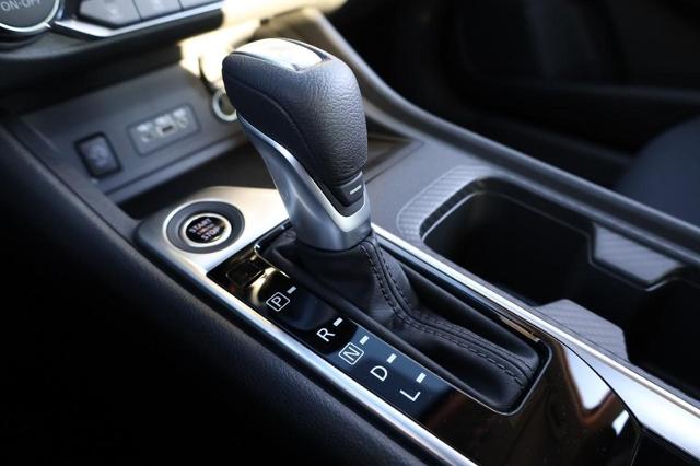 2025 Nissan Sentra Vehicle Photo in Ballwin, MO 63011