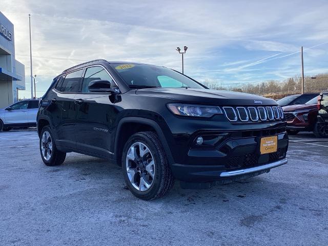 2022 Jeep Compass Vehicle Photo in Gardner, MA 01440