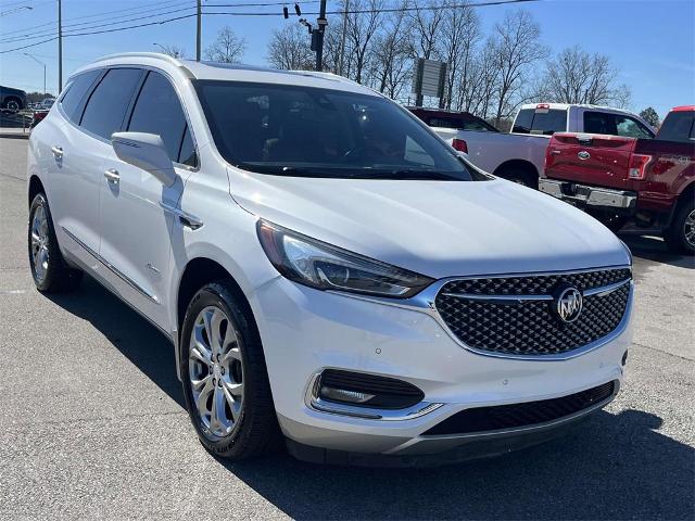 2018 Buick Enclave Vehicle Photo in ALCOA, TN 37701-3235