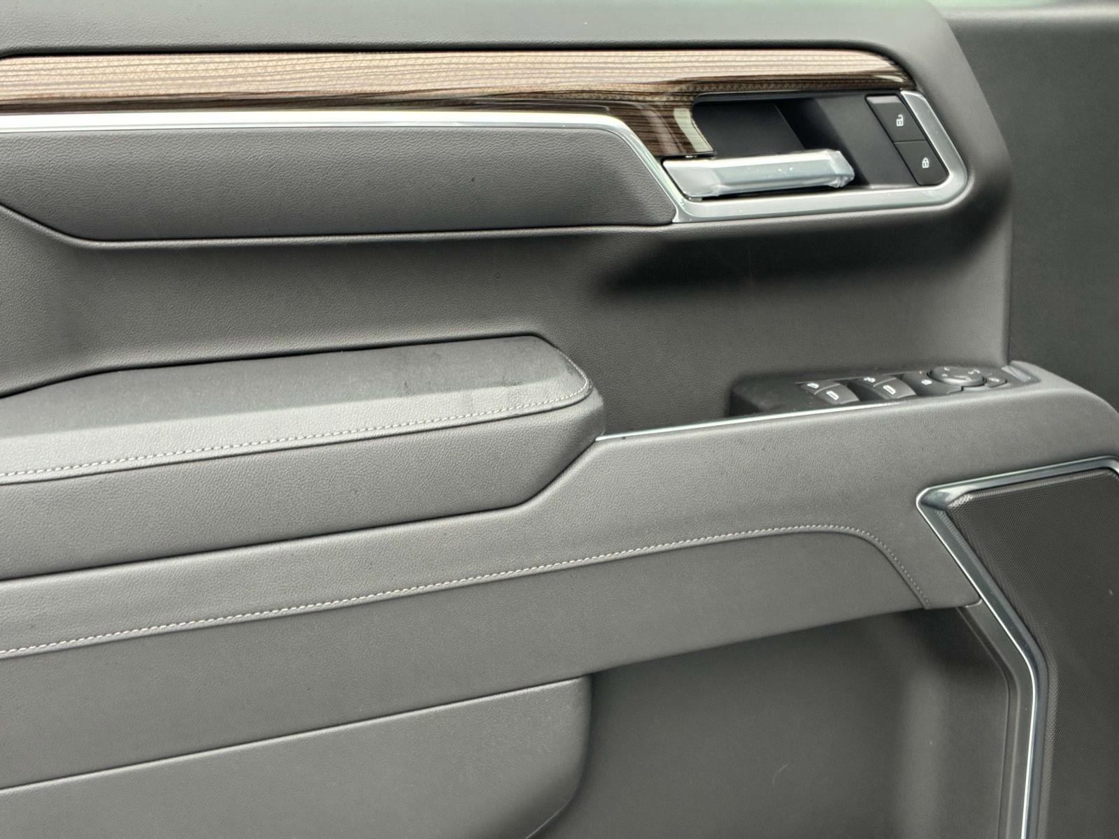 2025 Chevrolet Silverado 1500 Vehicle Photo in LOS ANGELES, CA 90007-3794