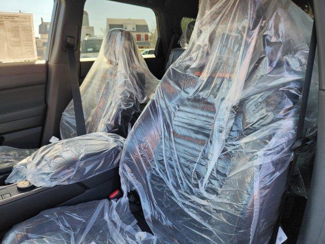 2025 Nissan Pathfinder Vehicle Photo in Ardmore, PA 19003
